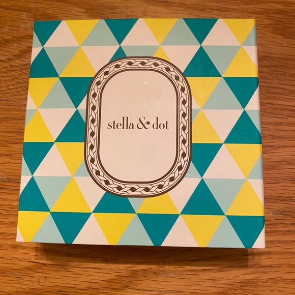 Stella & Dot Stars Align Neckless and Climber earrings - Picture 6 of 6